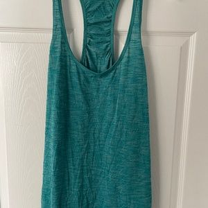 Lululemon Women's Essential Tank Top size 12